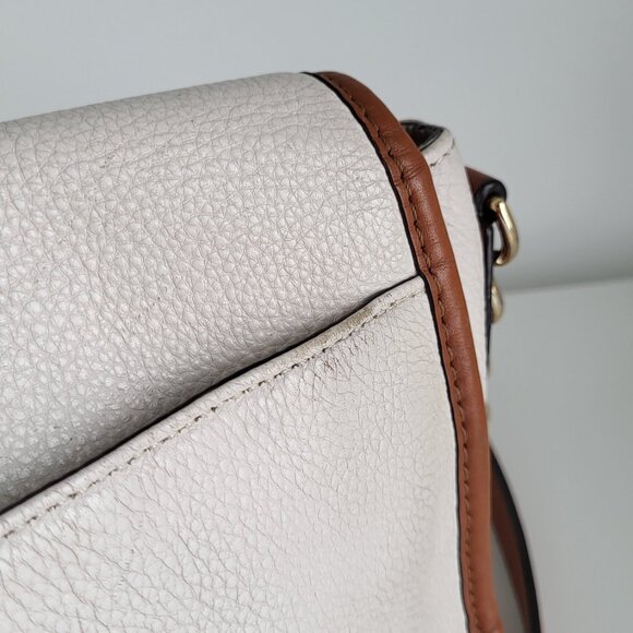 Michael Kors Cream Pebbled Leather Crossbody I Medium Shoulder Bag - Picture 12 of 12